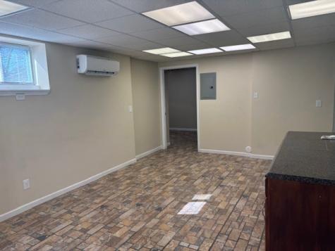 6012 Hill Circle Bon Aqua TN 37025