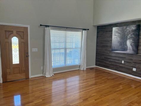 6012 Hill Circle Bon Aqua TN 37025