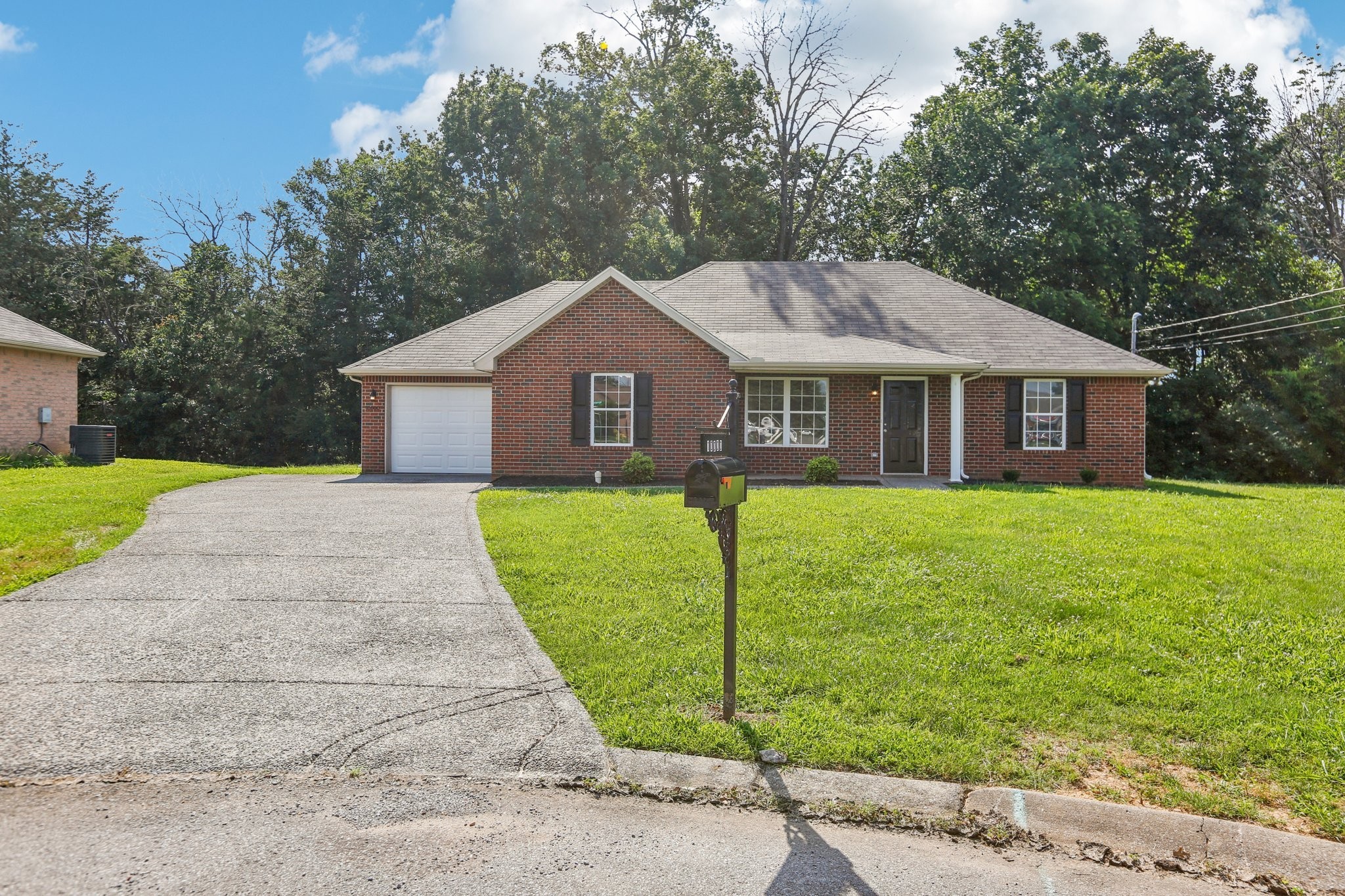 10000 Syracuse Drive Smyrna TN 37167