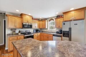 338 Pistole Road Sparta TN 38583