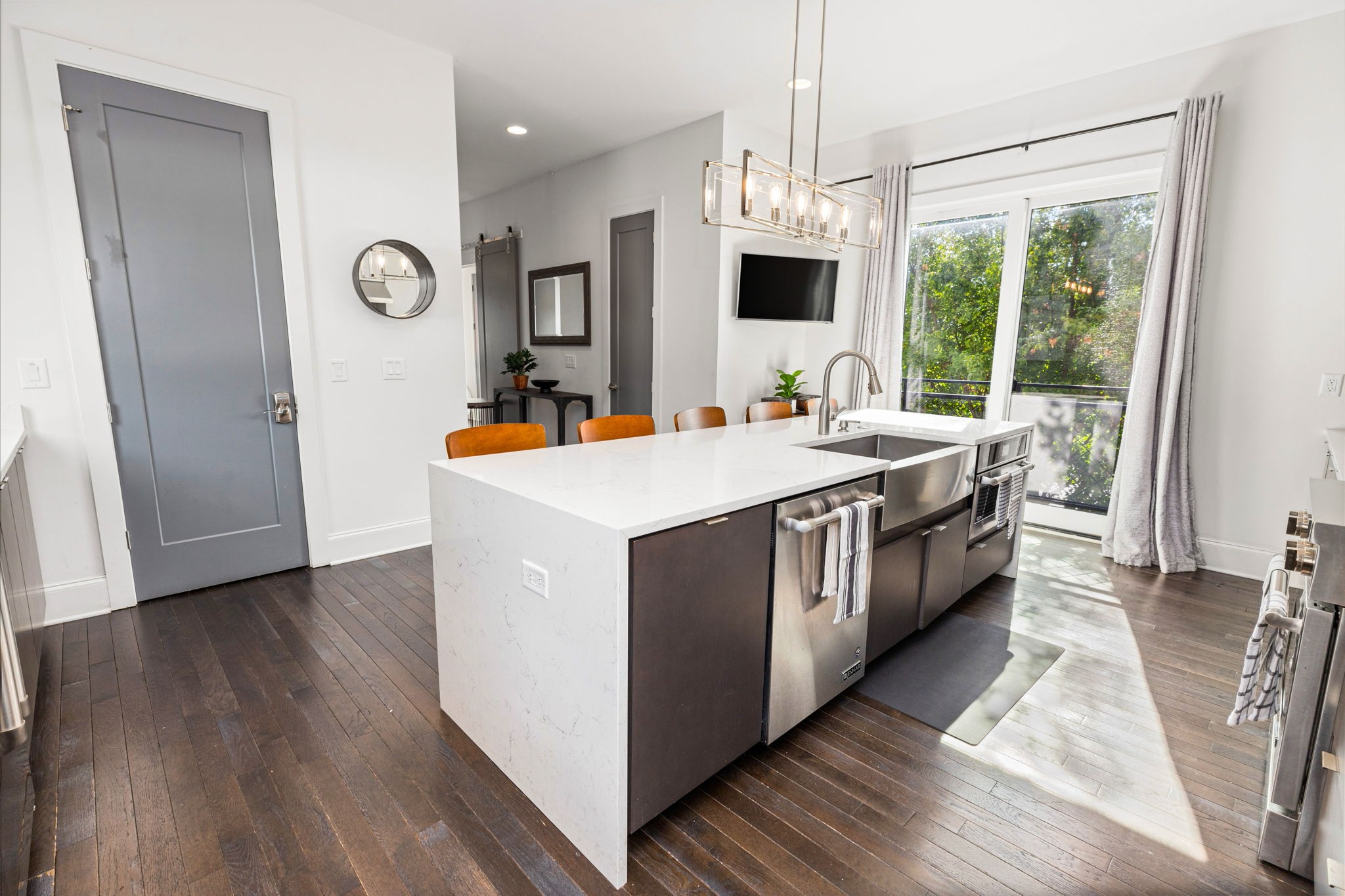 1124 Argyle Ave, S Nashville TN 37203