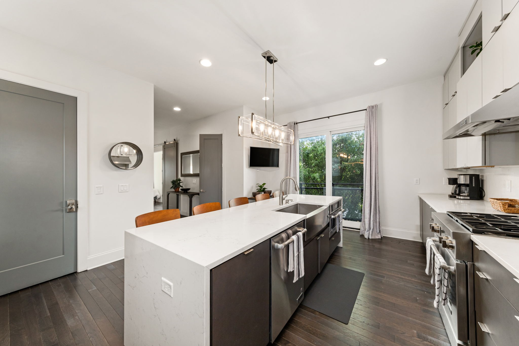 1124 Argyle Ave, S Nashville TN 37203