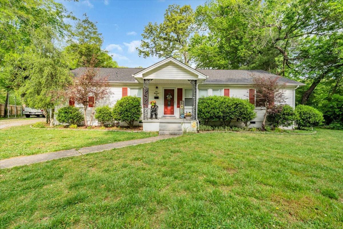 1006 Evins Street Manchester TN 37355