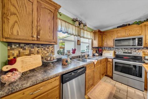 1006 Evins Street Manchester TN 37355