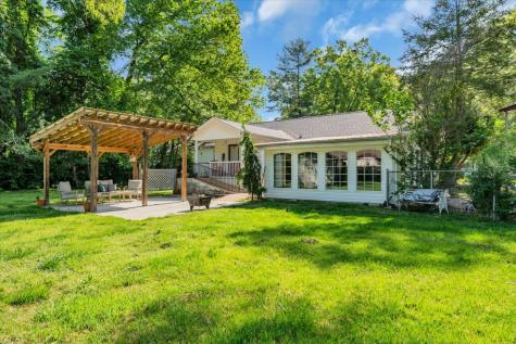 1006 Evins Street Manchester TN 37355