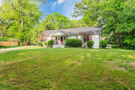 1006 Evins Street Manchester TN 37355