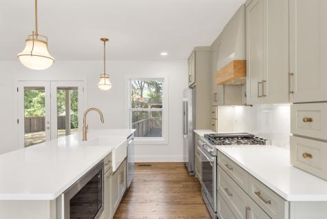 1049 Gwynn Drive Nashville TN 37216