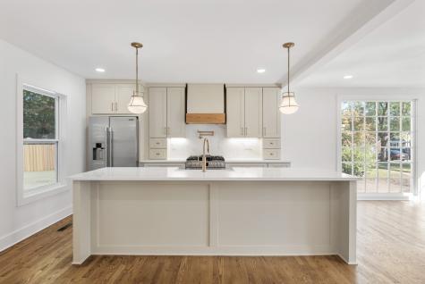 1049 Gwynn Drive Nashville TN 37216