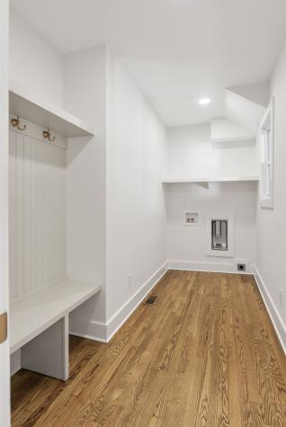 1049 Gwynn Drive Nashville TN 37216