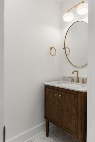 1049 Gwynn Drive Nashville TN 37216