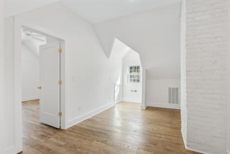 1049 Gwynn Drive Nashville TN 37216