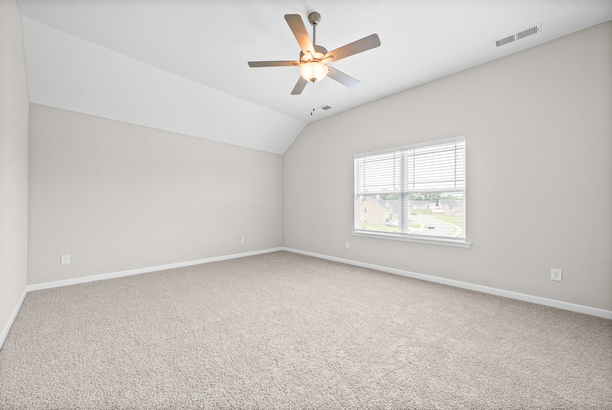 719 Reflections Lane Pleasant View TN 37146