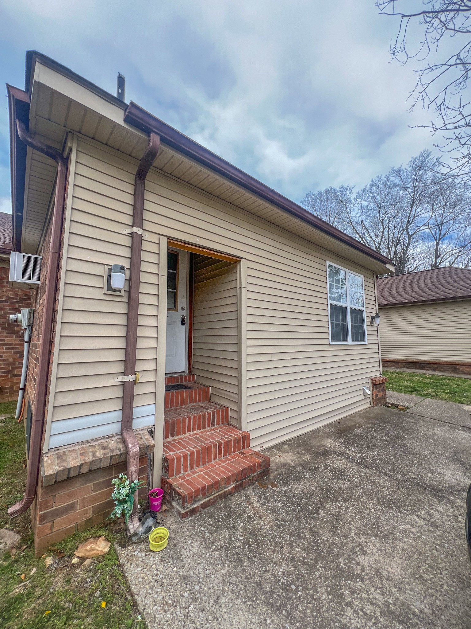162 Condor Court Clarksville TN 37042