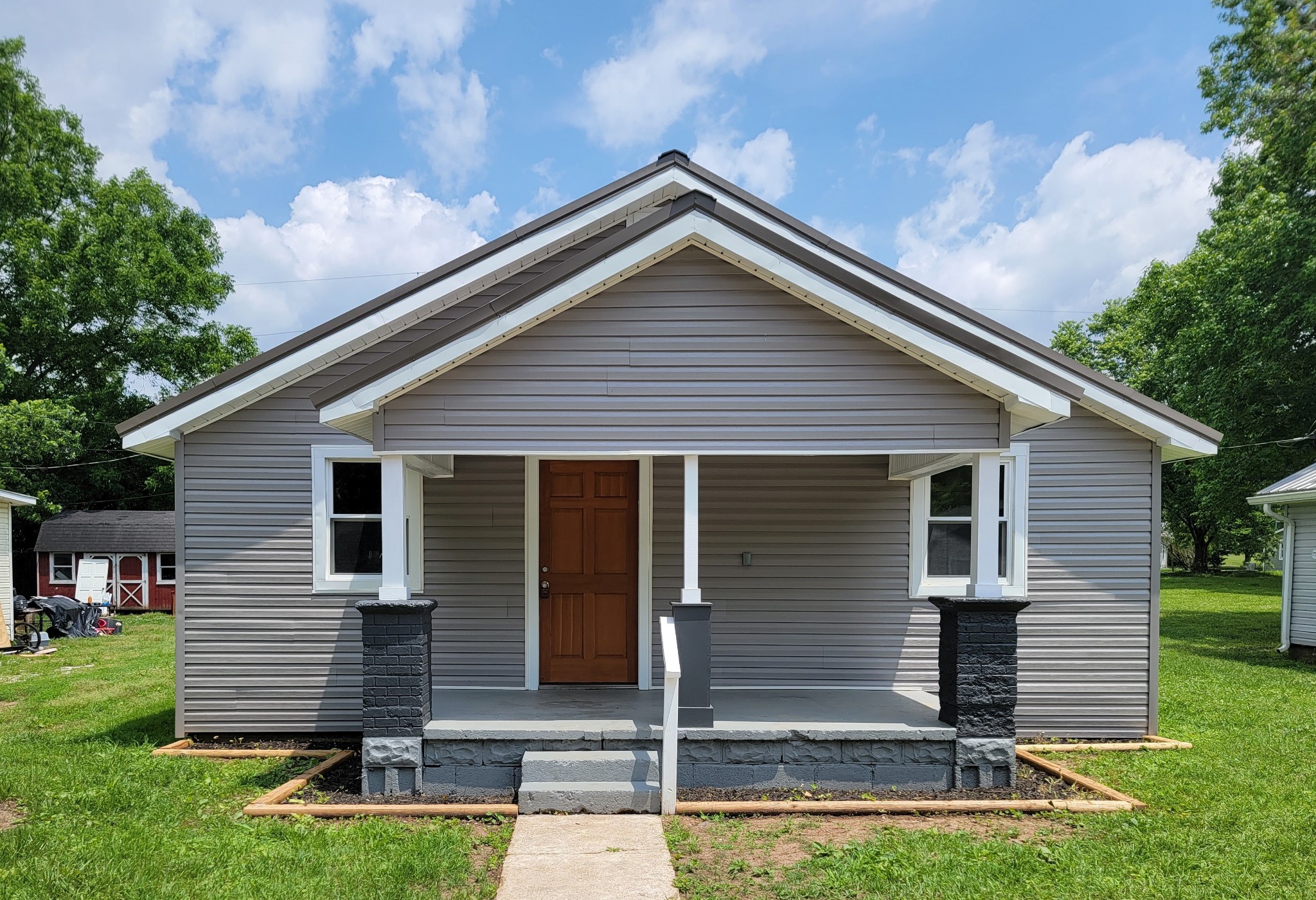 114 N West Street Decherd TN 37324