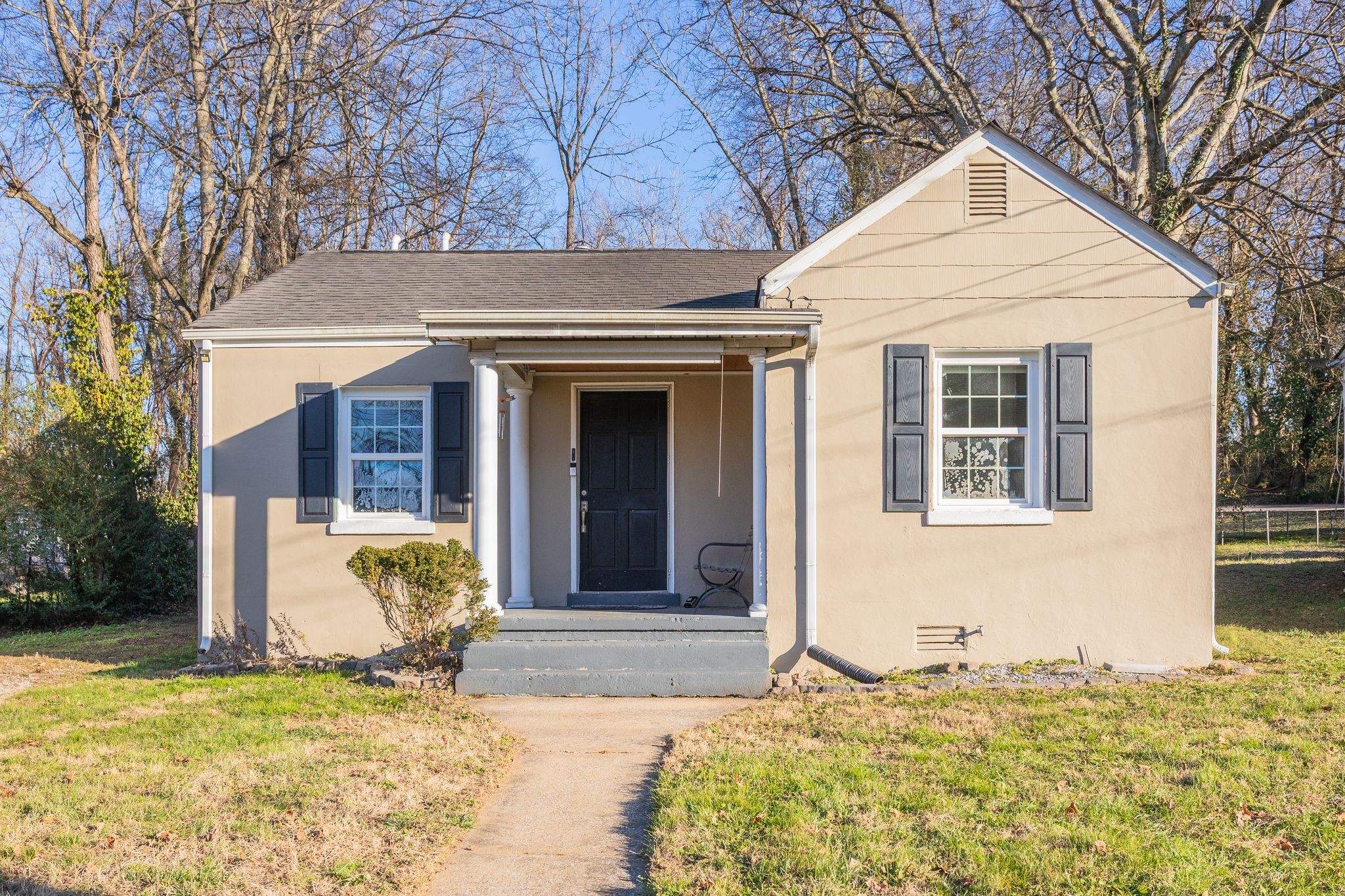 1019 E Valley Drive Columbia TN 38401