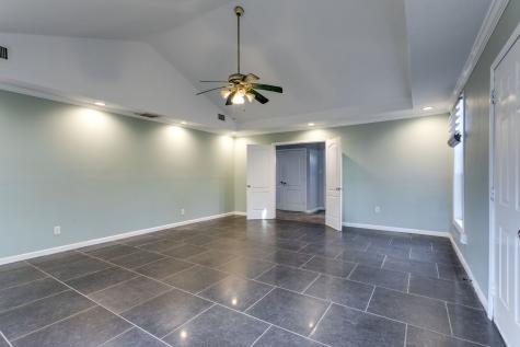 1019 E Valley Drive Columbia TN 38401