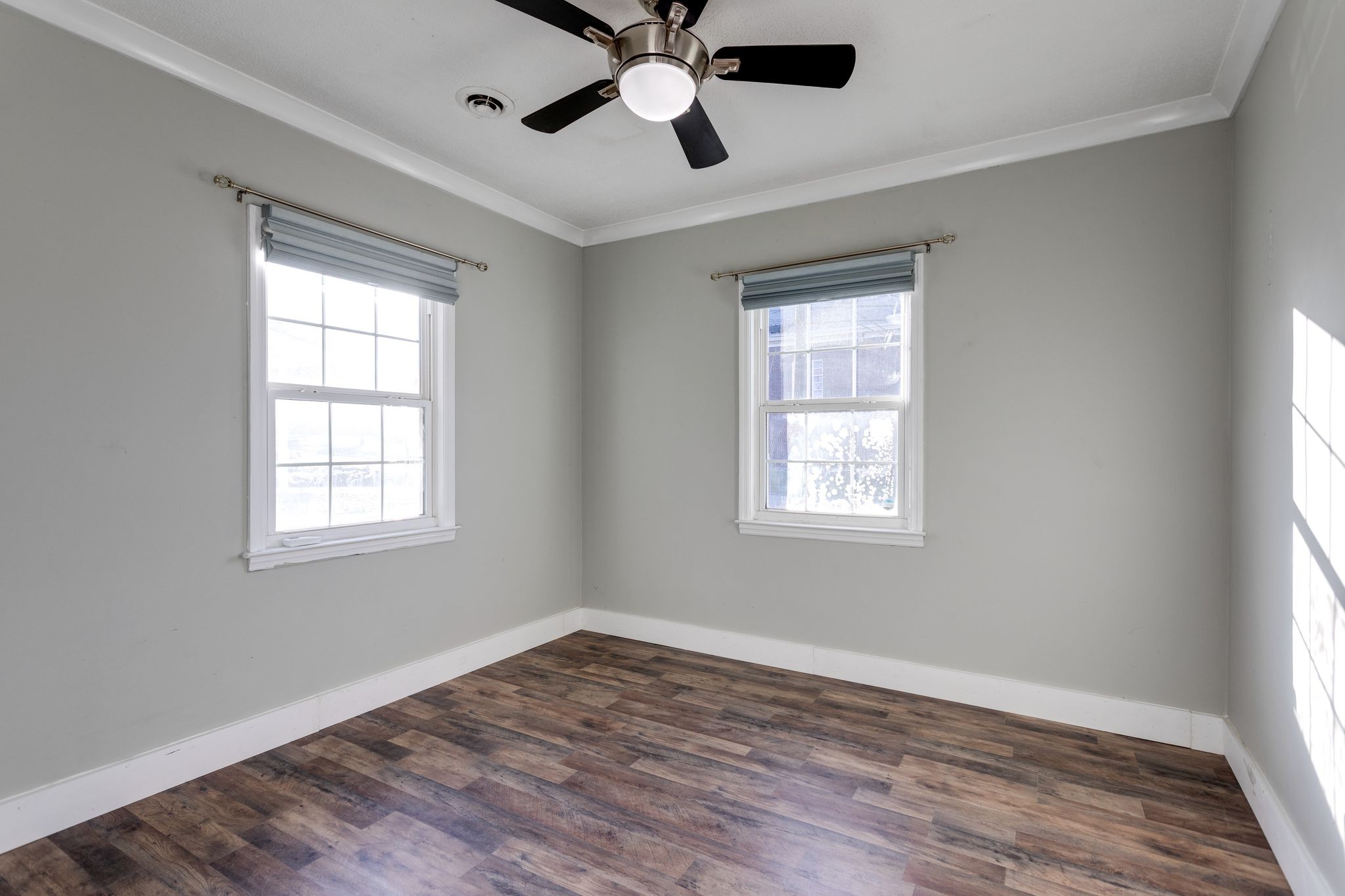1019 E Valley Drive Columbia TN 38401