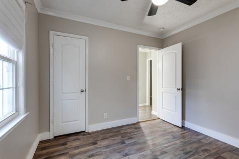 1019 E Valley Drive Columbia TN 38401