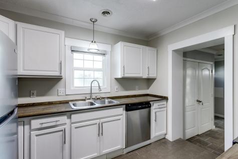1019 E Valley Drive Columbia TN 38401