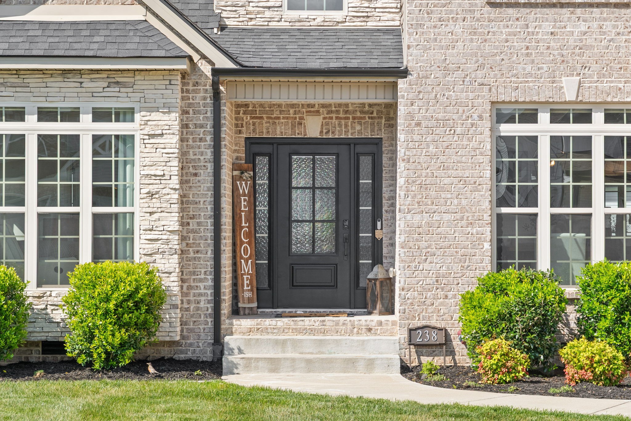 238 Cotoneaster Lane Clarksville TN 37043