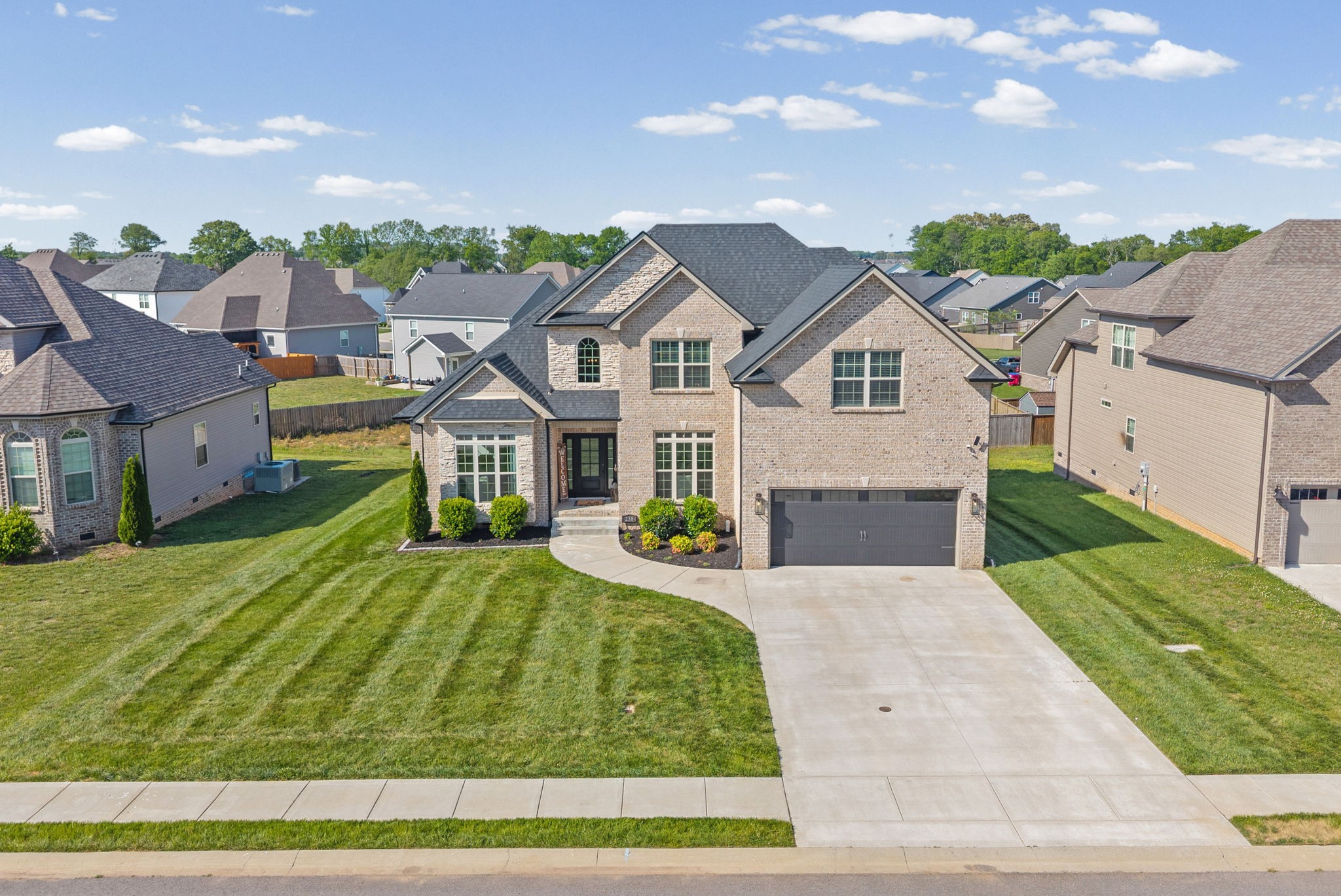 238 Cotoneaster Lane Clarksville TN 37043