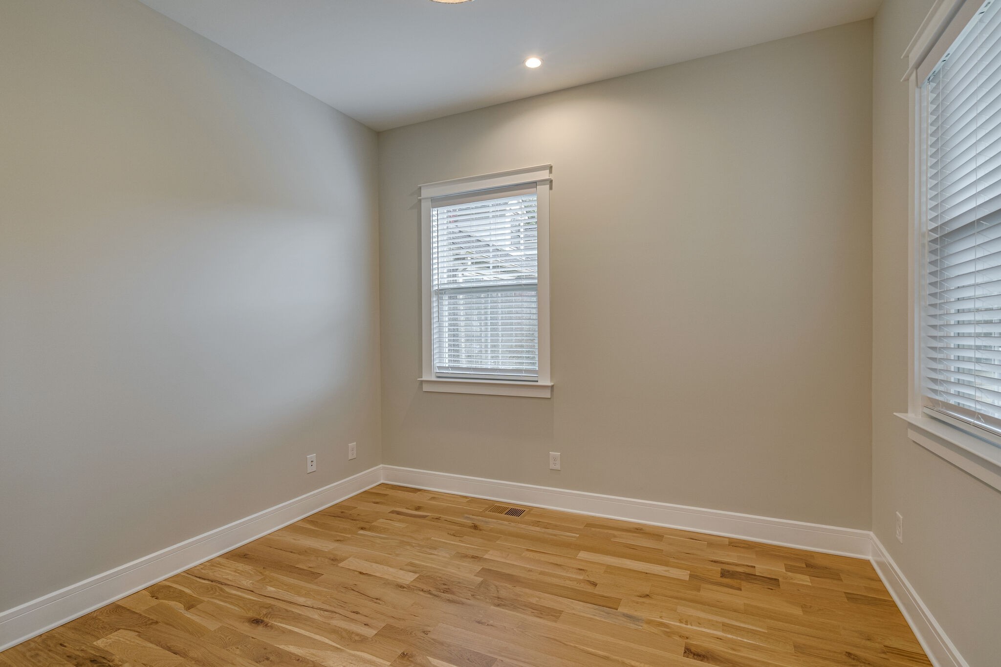 811 Kirkwood Avenue Nashville TN 37204