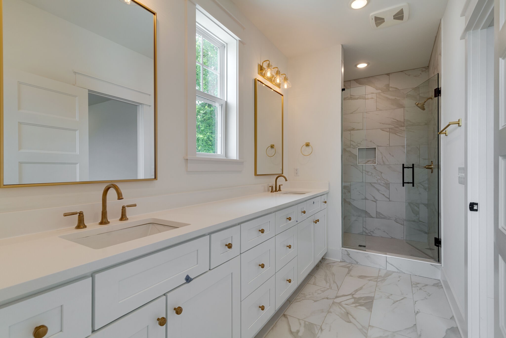 2003 Maple View Lane Nashville TN 37207