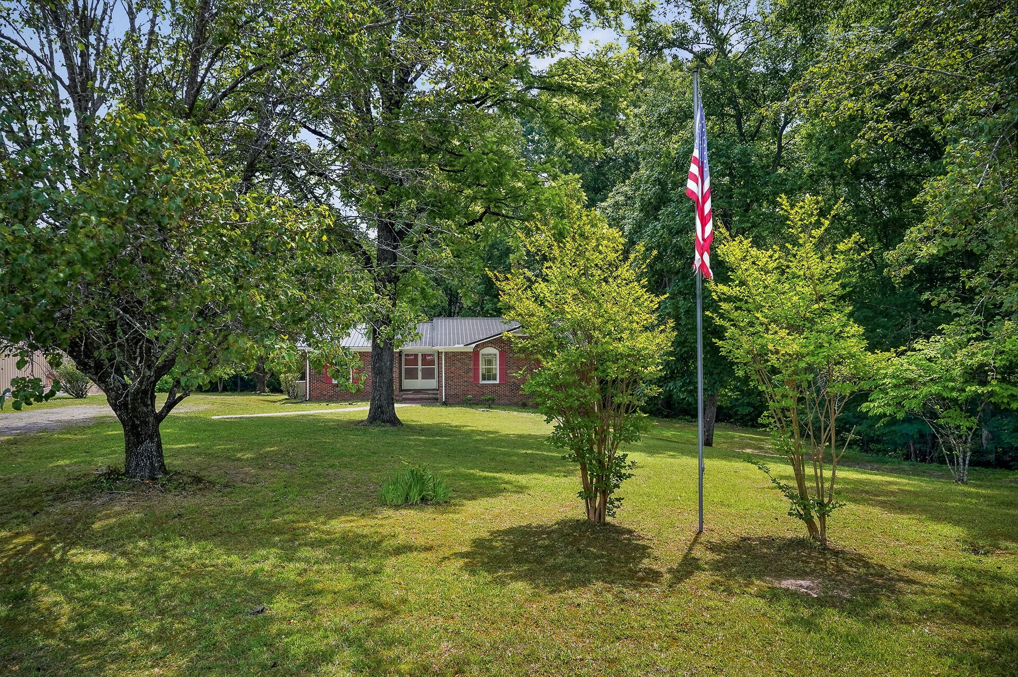 5245 Jefferson Road Smithville TN 37166