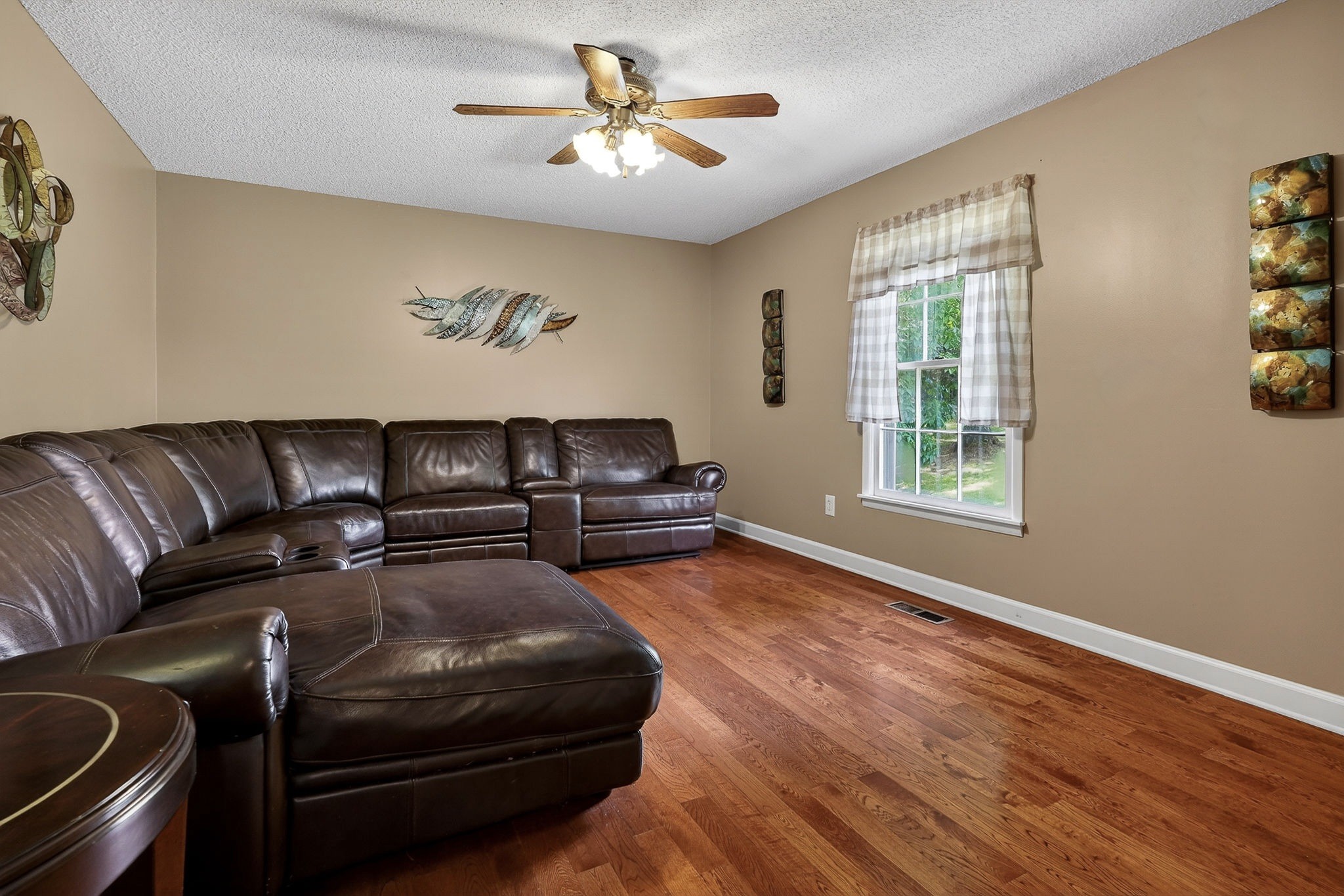 5245 Jefferson Road Smithville TN 37166