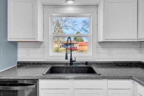 648 Ra Griffith Highway Jasper TN 37347