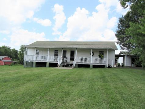 2812 Highway 47 N White Bluff TN 37187