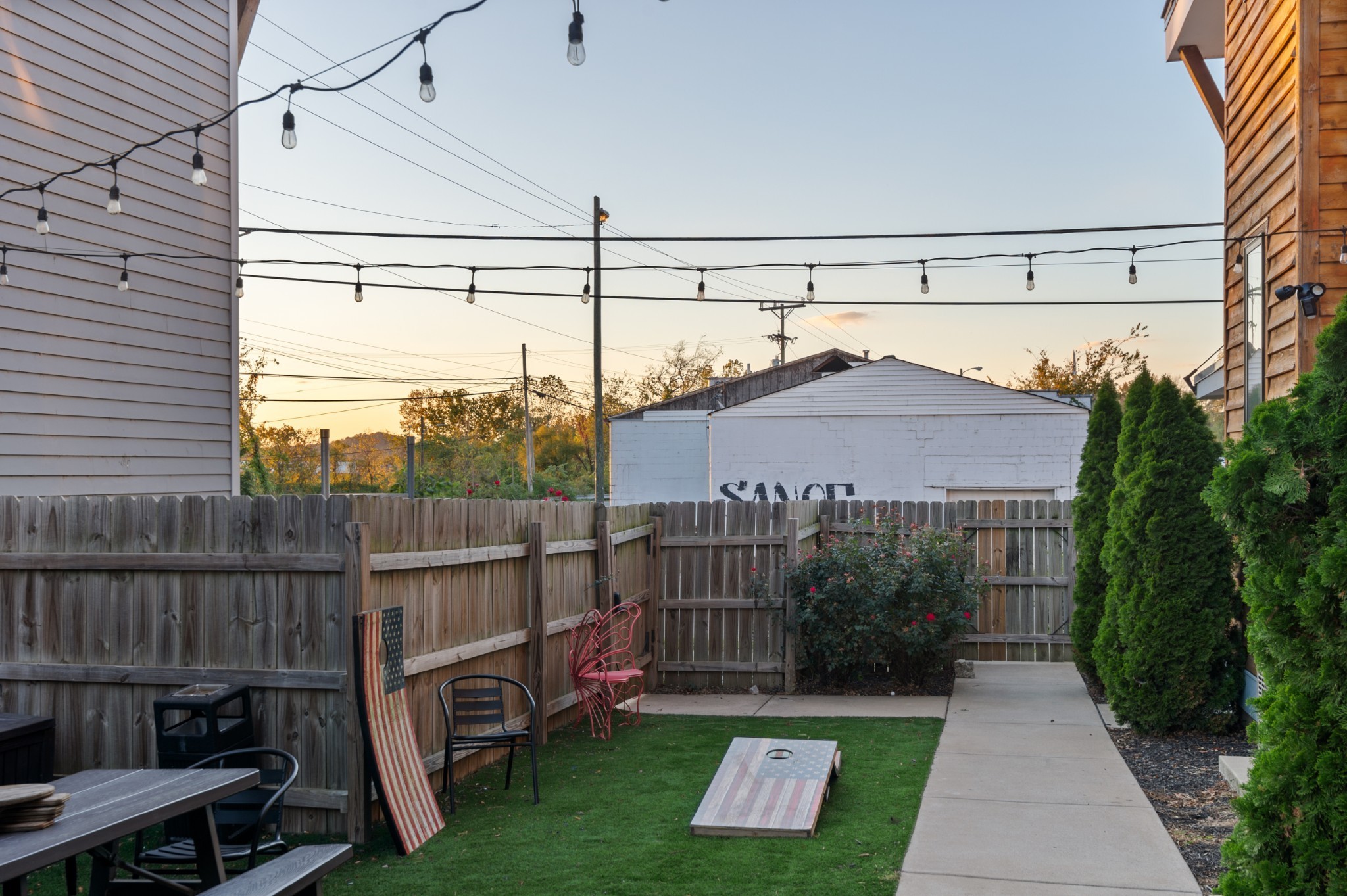 532 Weakley Avenue Nashville TN 37207