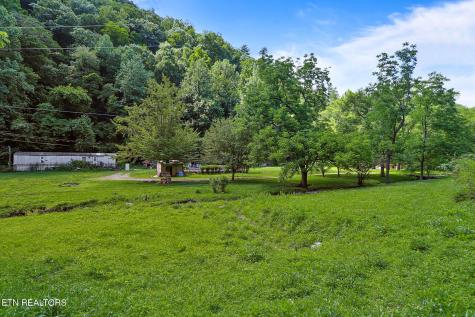 553 Caney Creek Road Sevierville TN 37863
