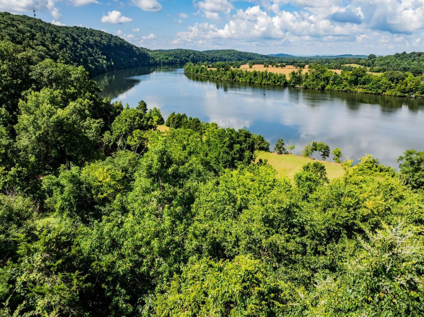 72 Espalier Drive Decatur TN 37322