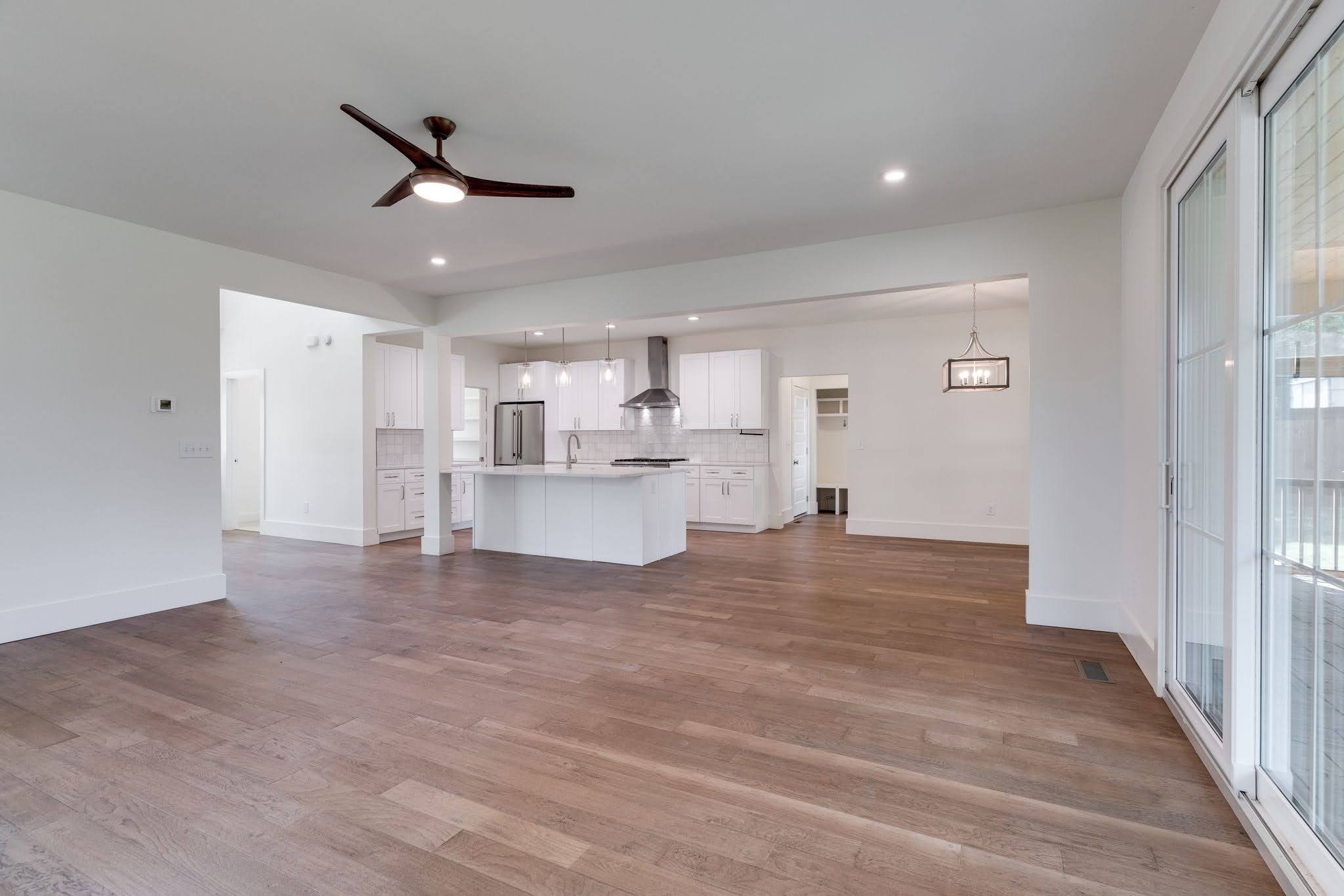 3011 Harlin Drive Nashville TN 37211