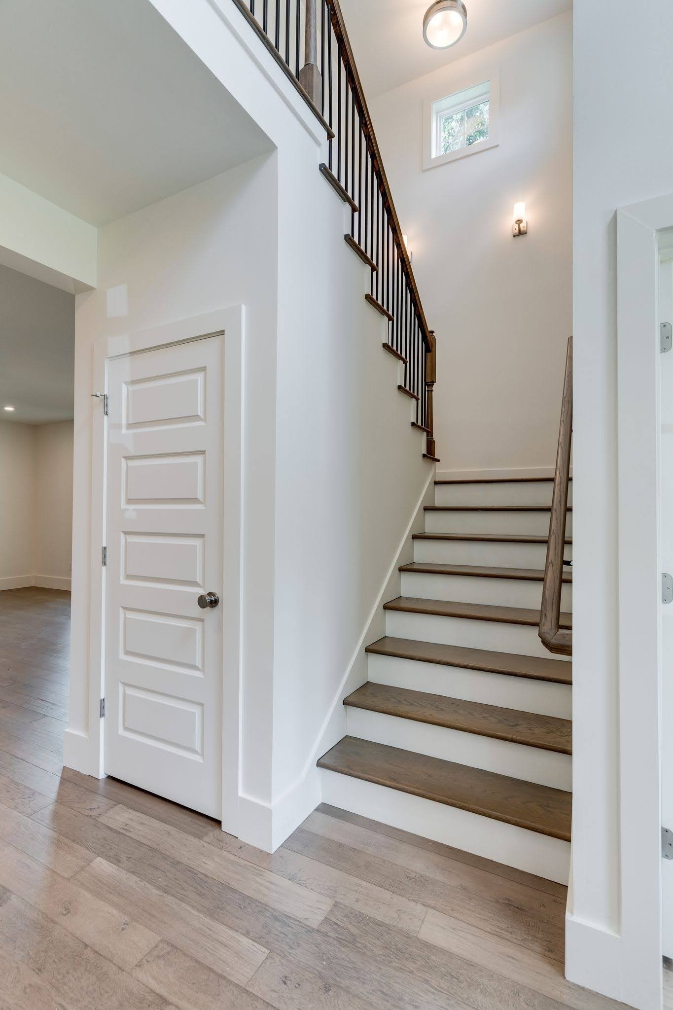3011 Harlin Drive Nashville TN 37211