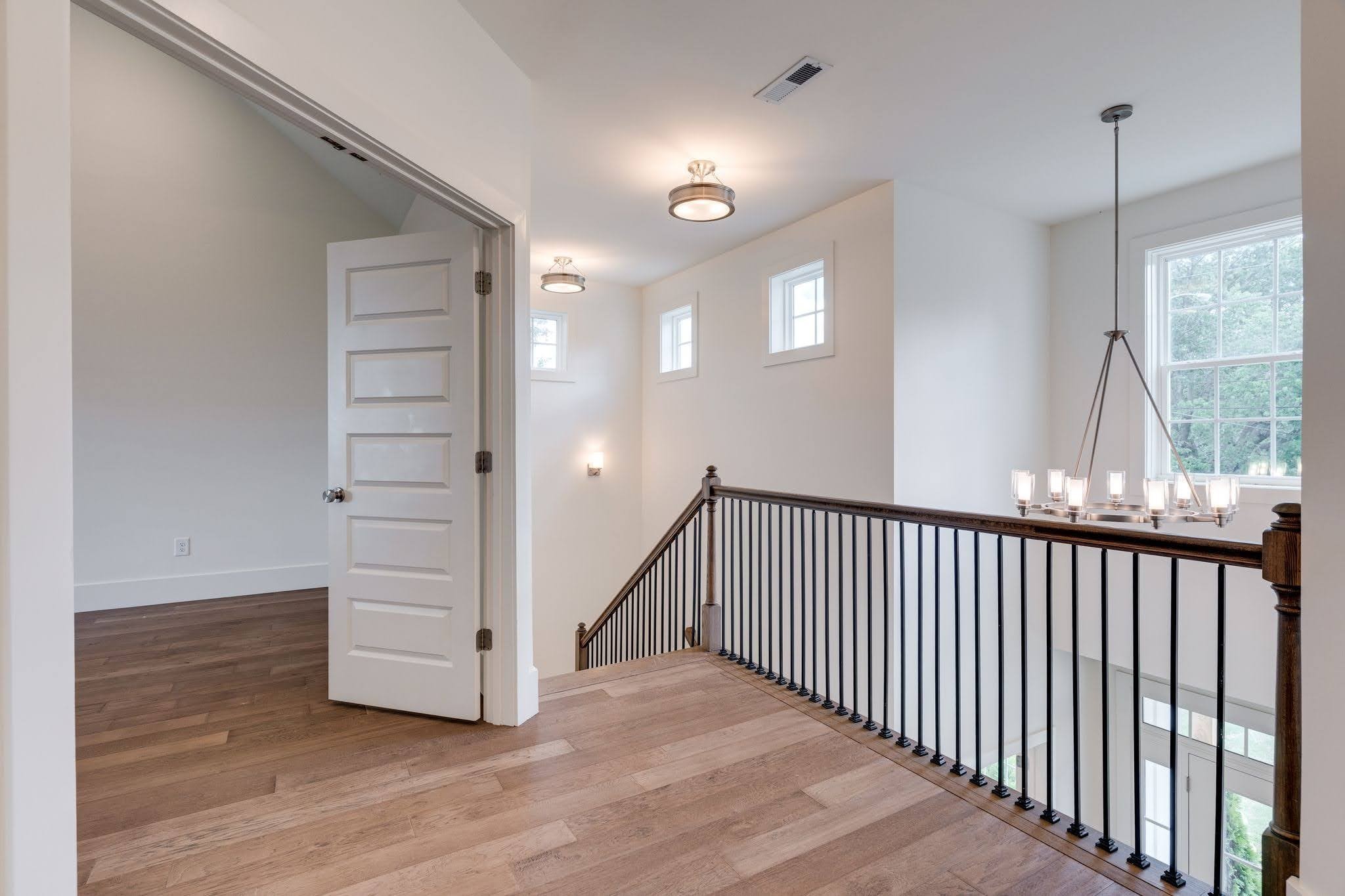 3011 Harlin Drive Nashville TN 37211