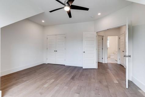 3011 Harlin Drive Nashville TN 37211