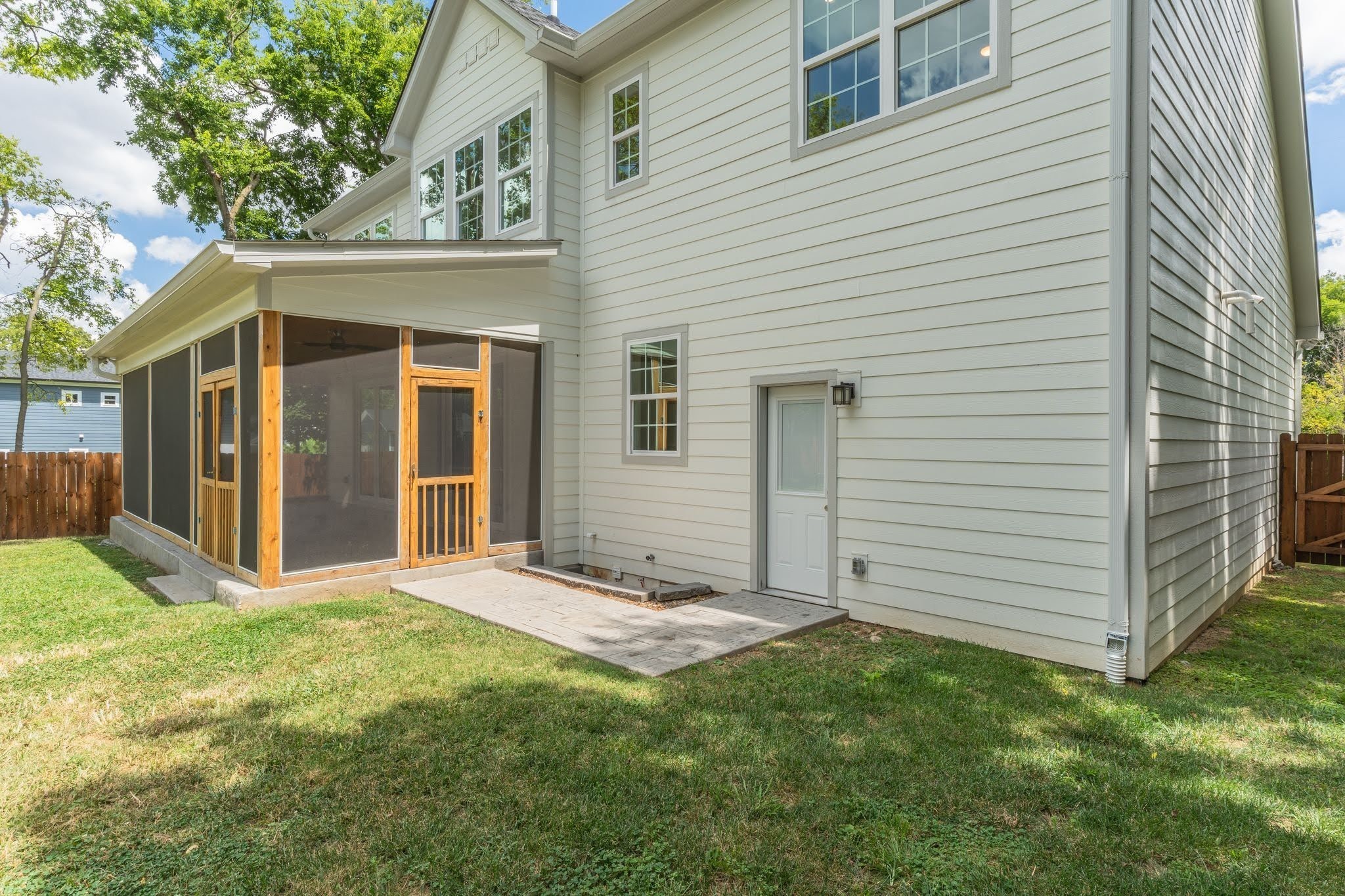 3011 Harlin Drive Nashville TN 37211