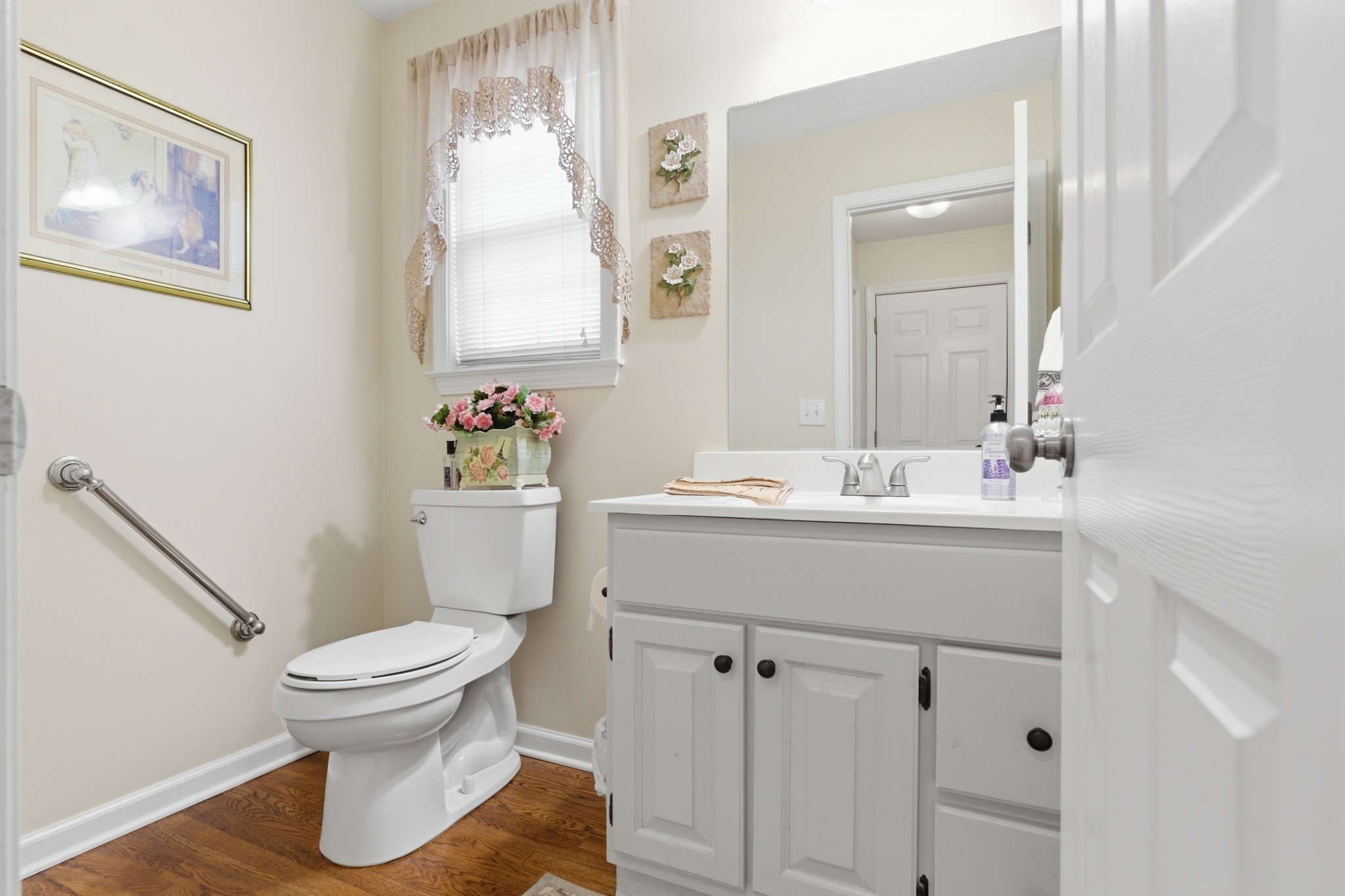 2013 Adonis Drive Murfreesboro TN 37128