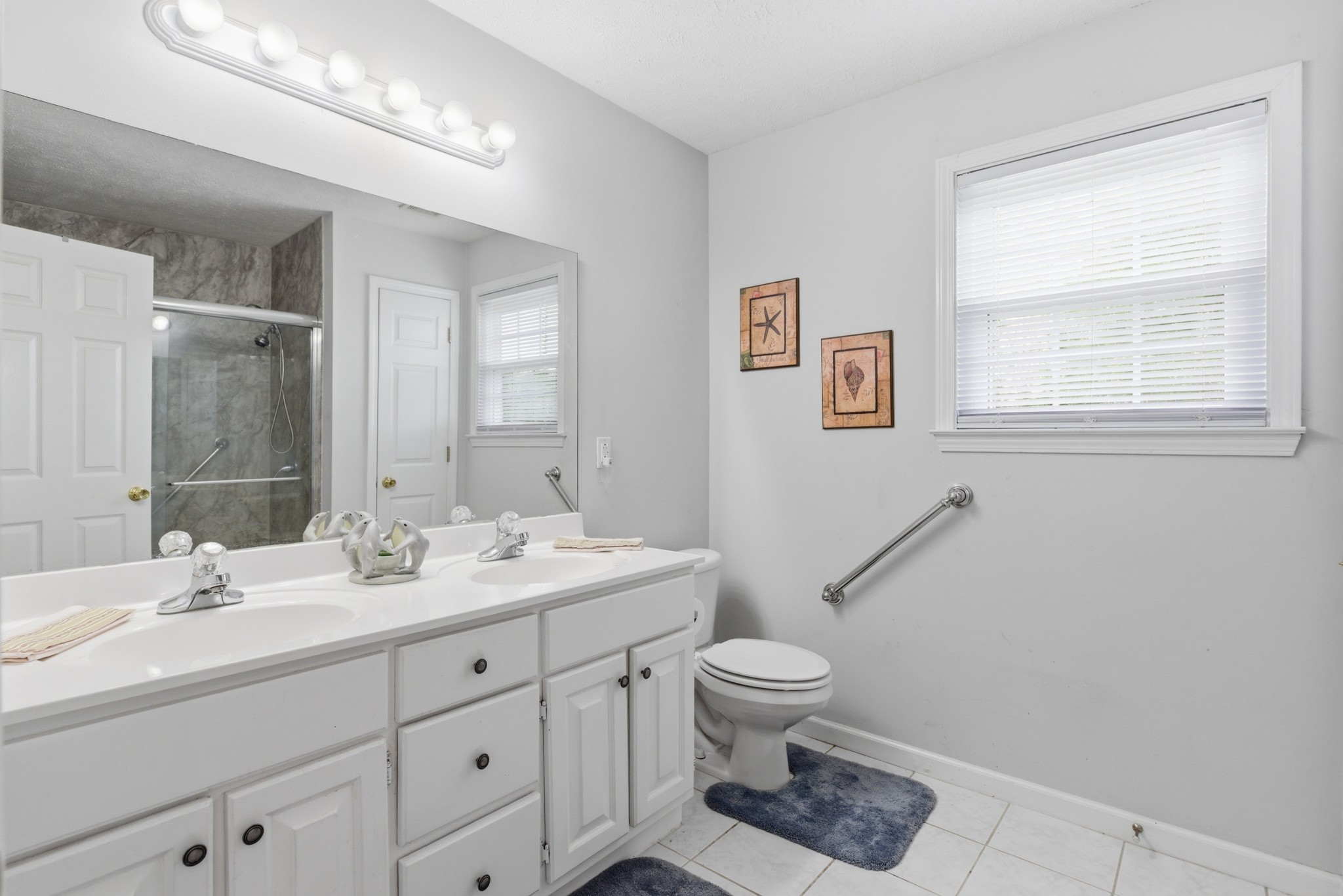 2013 Adonis Drive Murfreesboro TN 37128