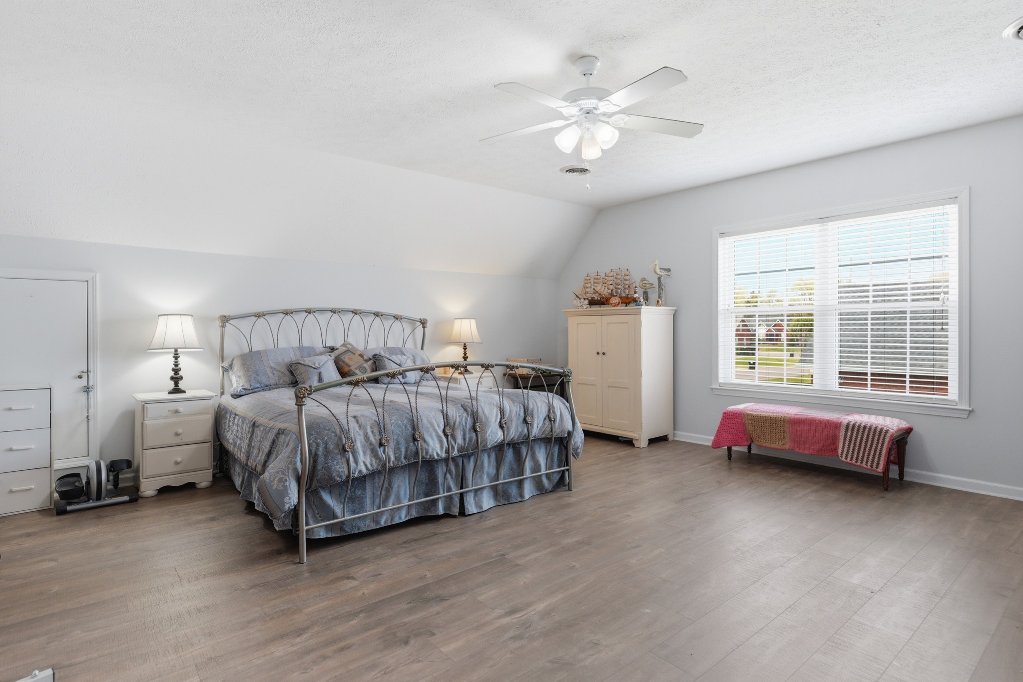 2013 Adonis Drive Murfreesboro TN 37128
