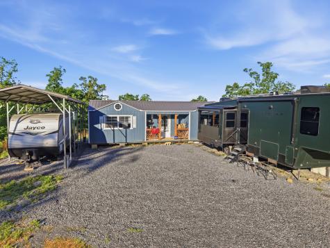 161 Chestnut Lane Gainesboro TN 38562