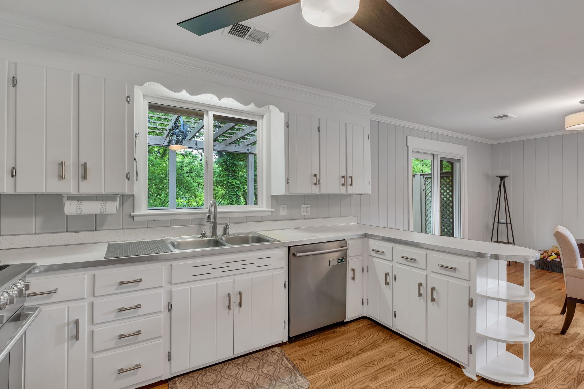 1008 Downey Drive Nashville TN 37205