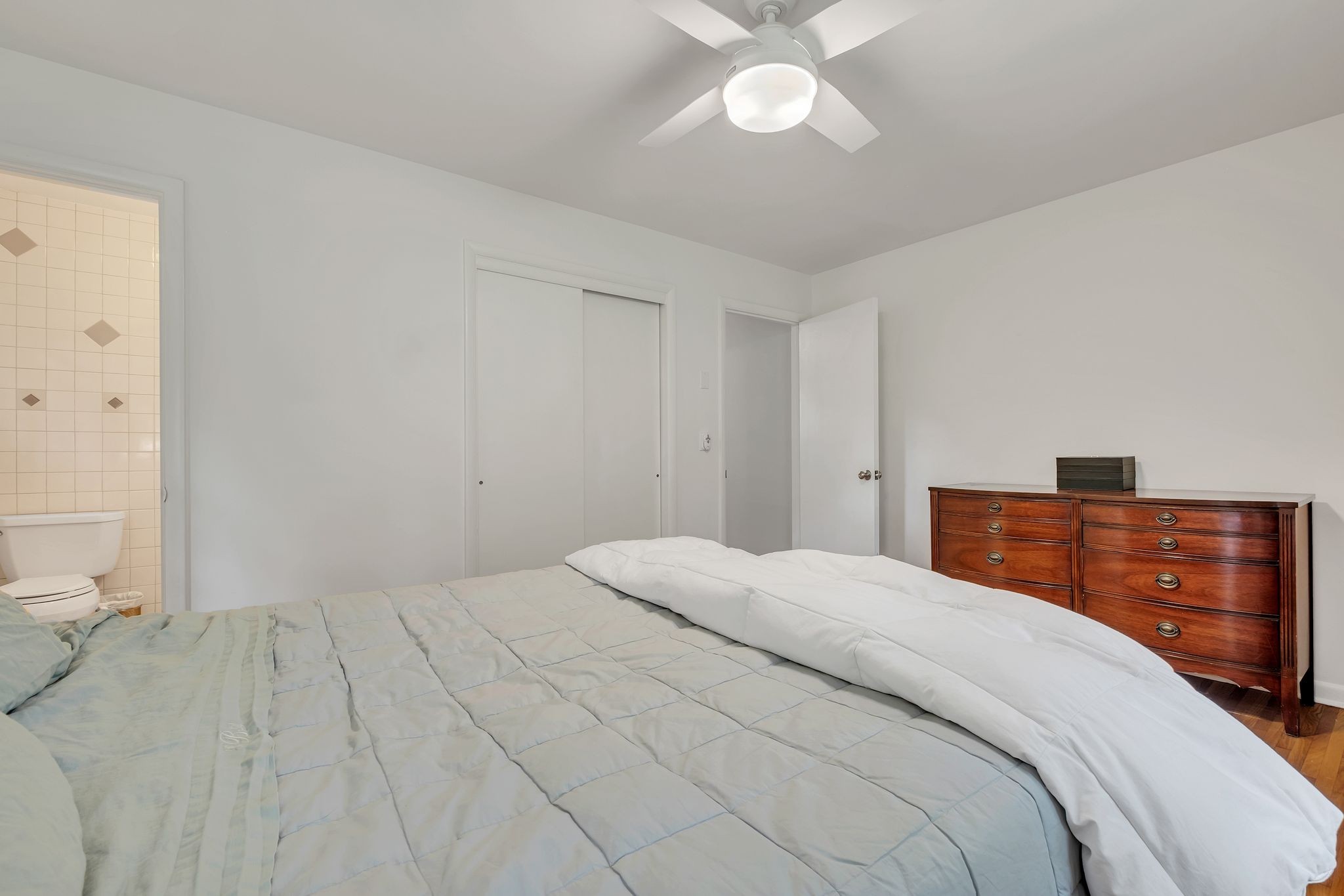 1008 Downey Drive Nashville TN 37205