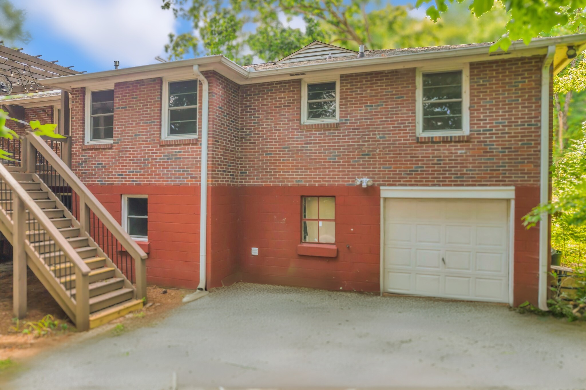 1008 Downey Drive Nashville TN 37205