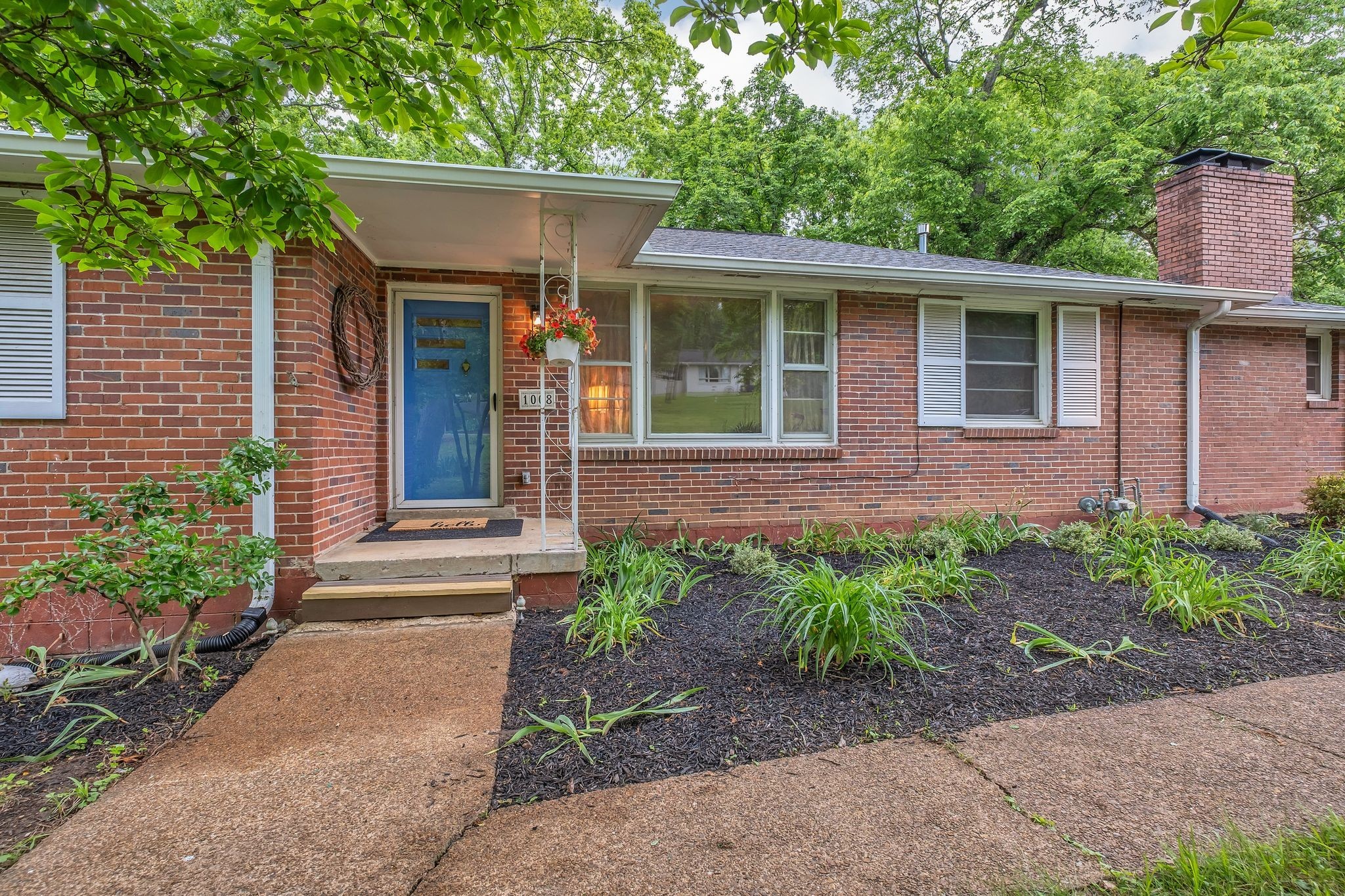 1008 Downey Drive Nashville TN 37205
