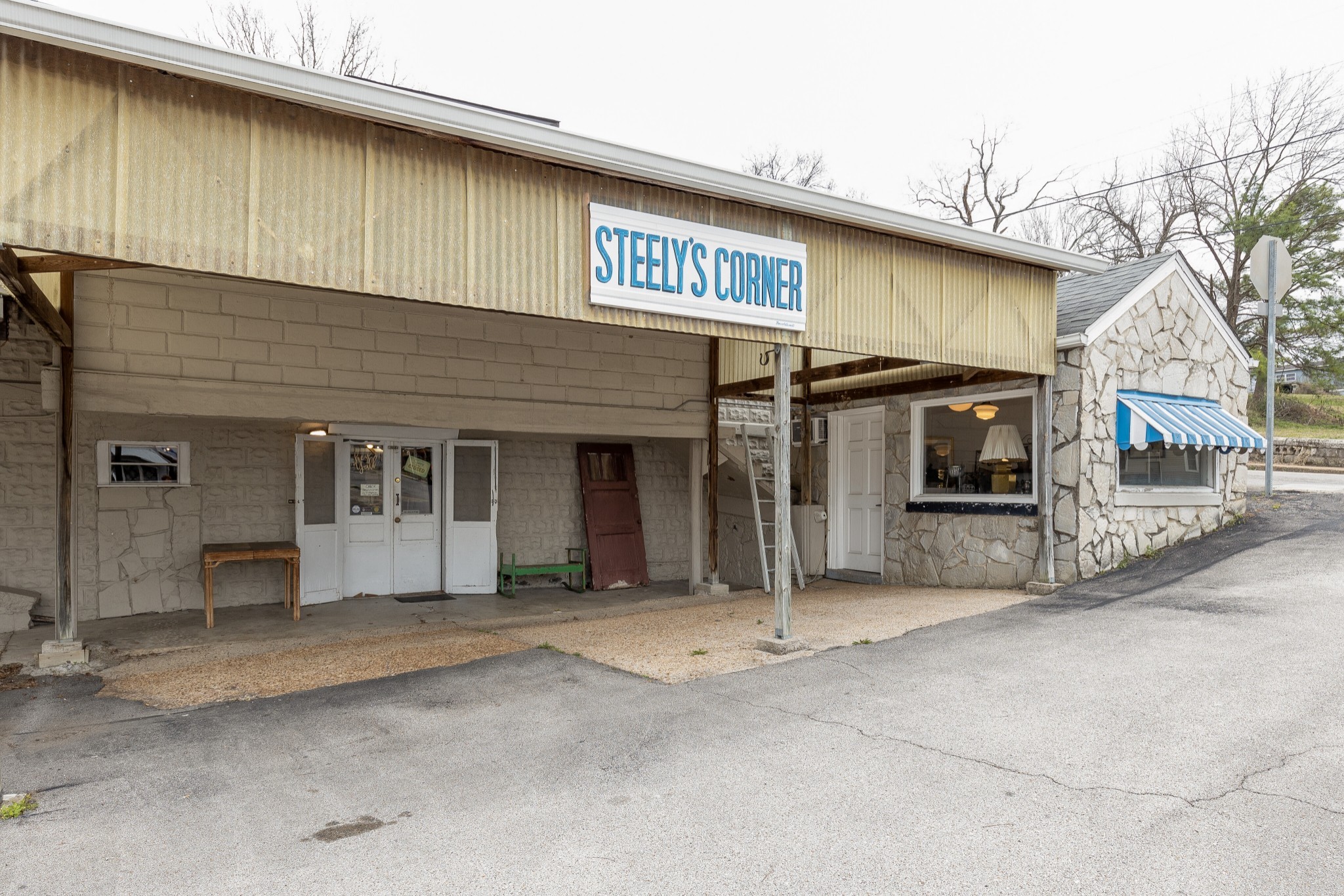 201 E 9th Street Columbia TN 38401
