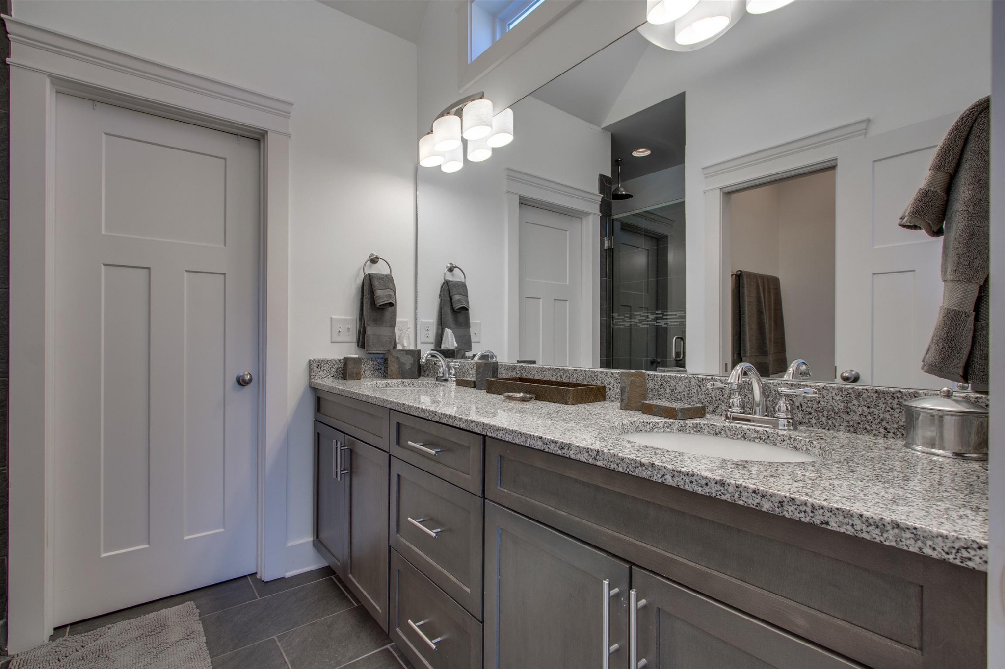 1435 14th Avenue S Nashville TN 37212