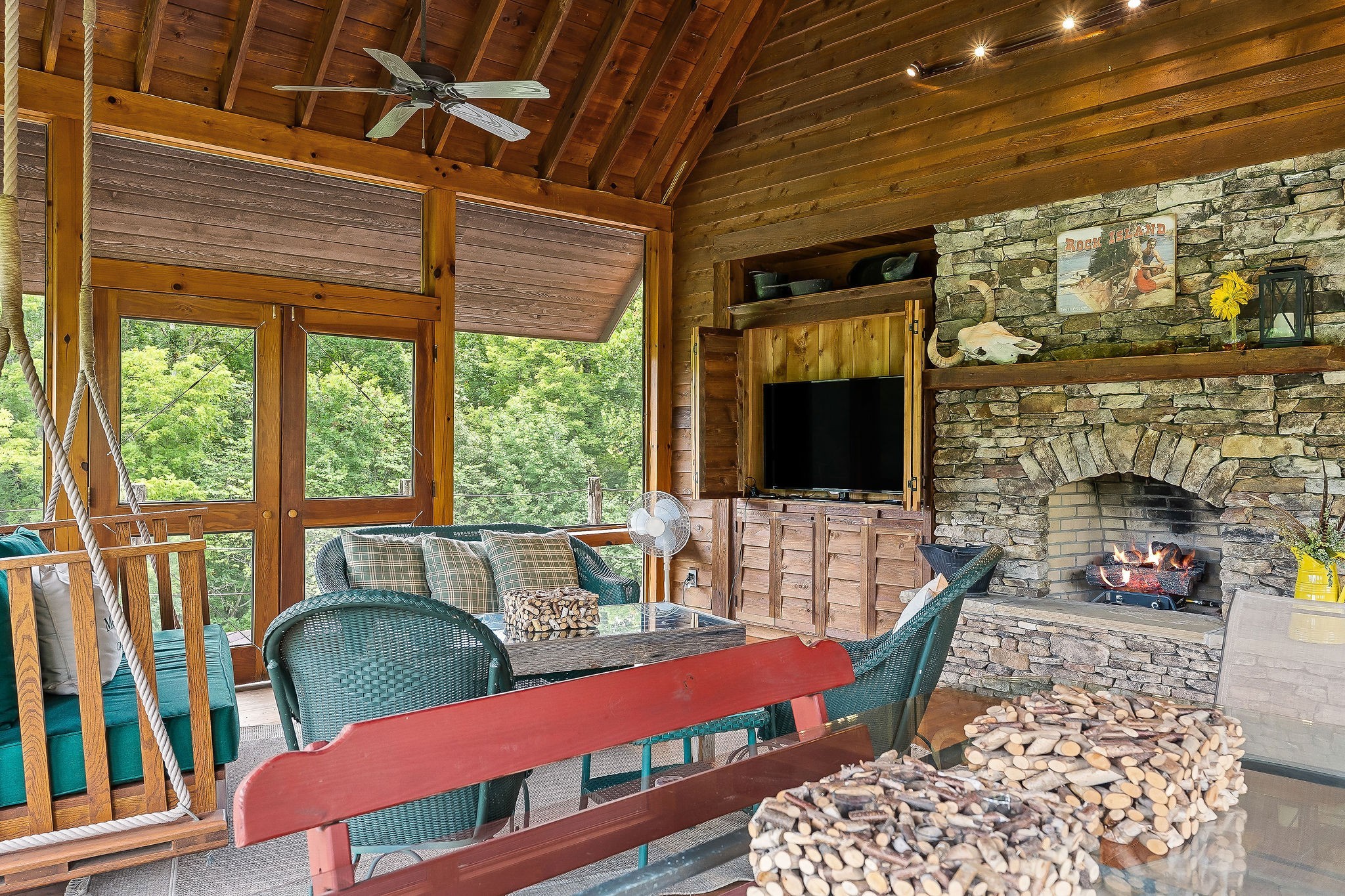4042 Rocky Ridge Road Rock Island TN 38581